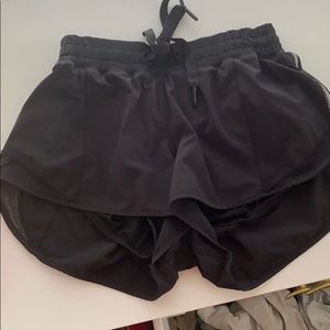 Lululemon hotty hot shorts